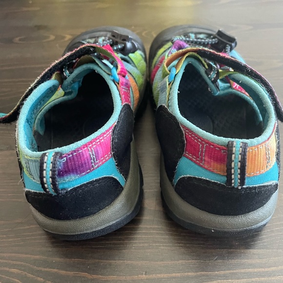 Keen Kids Hiking Outdoor Multi Coloured Sandals Size 12 - Picture 3 of 9